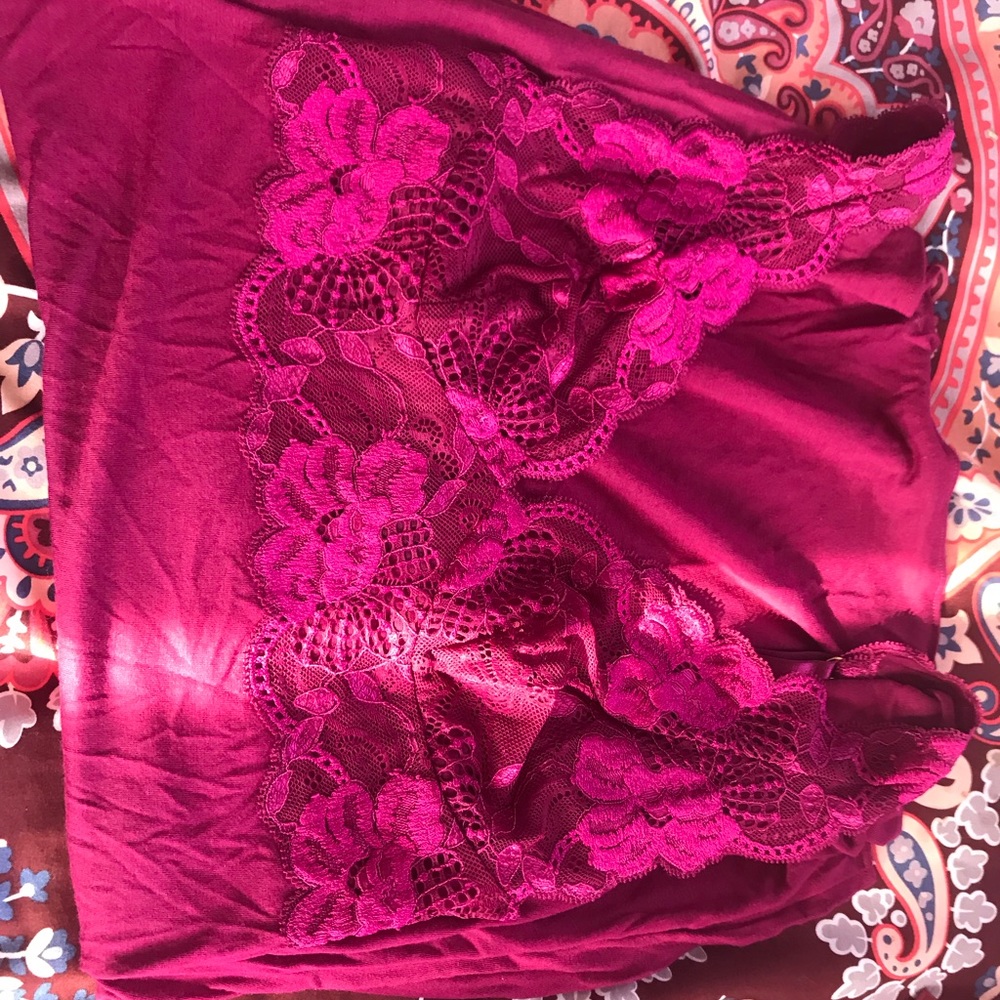 Natori maxi dress with lace top 💖